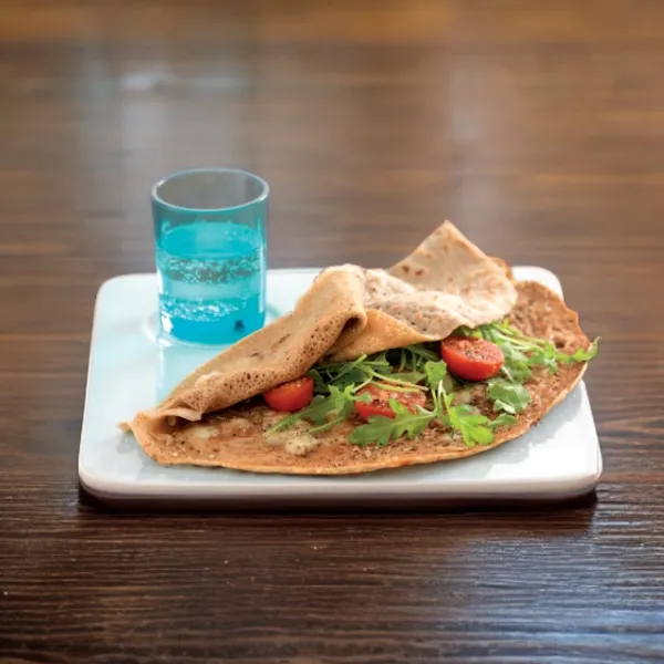 Réussir ses crêpes et galettes : les équipements indispensables pour des résultats dignes des meilleures crêperies